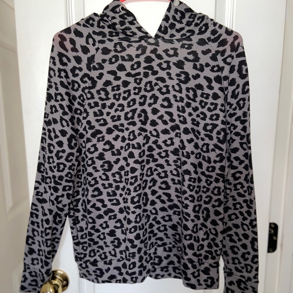 Cheetah sweatshirt